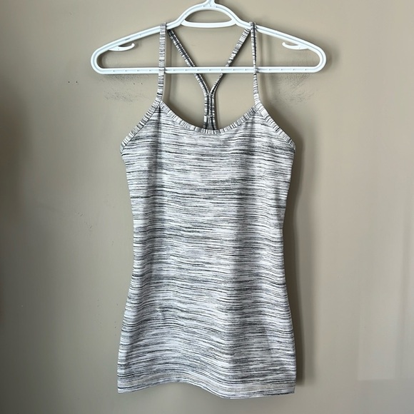 Lululemon Power Y Tank in Wee Are From Space Ice Grey Alpine White size 6 - Picture 3 of 9
